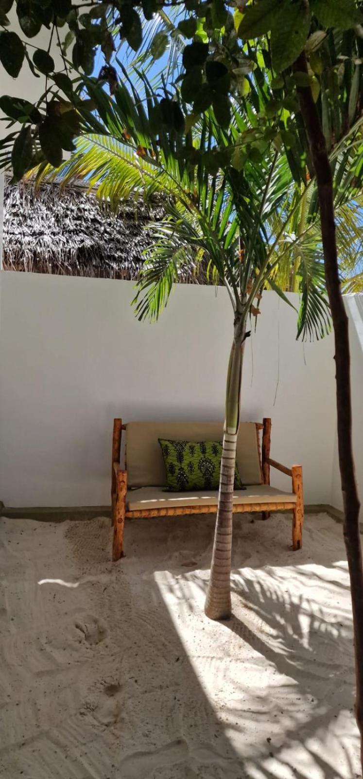 Mlango Paje House II Bed & Breakfast Exterior foto