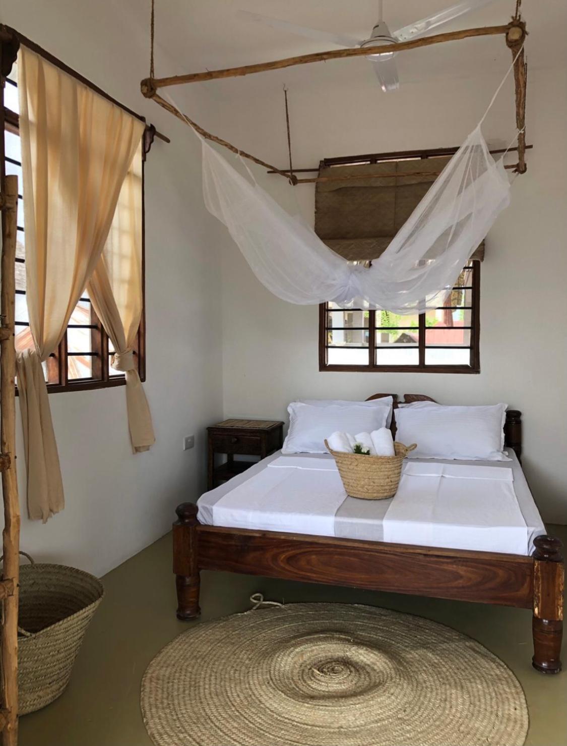 Mlango Paje House II Bed & Breakfast Exterior foto