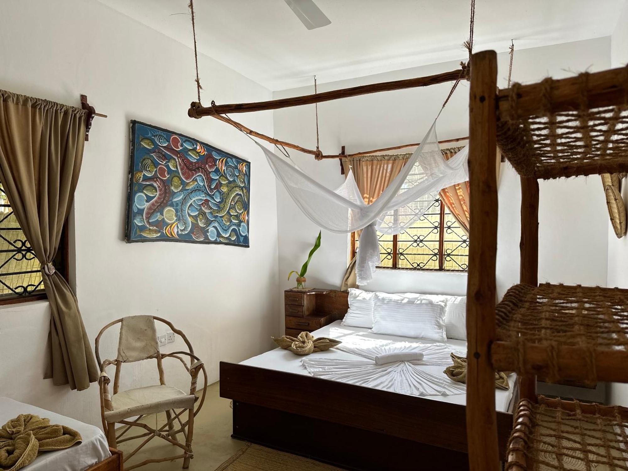 Mlango Paje House II Bed & Breakfast Exterior foto