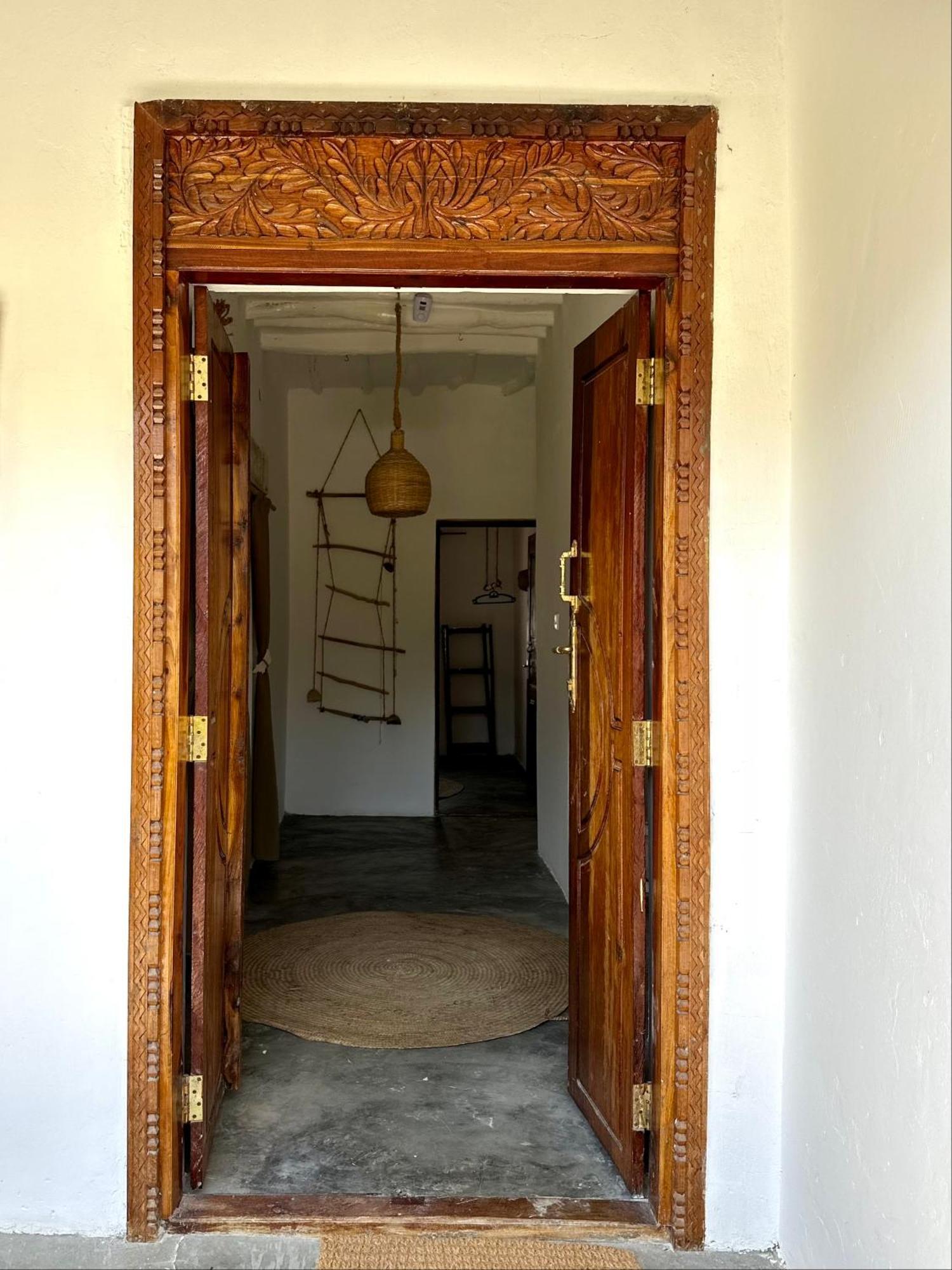 Mlango Paje House II Bed & Breakfast Exterior foto